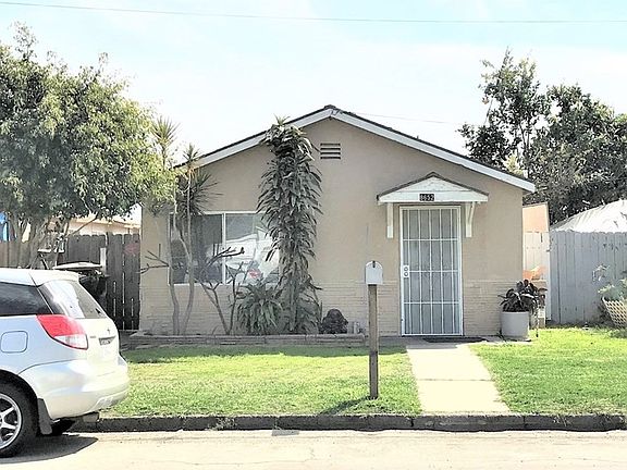 2nd image of 8652 Acacia Ave