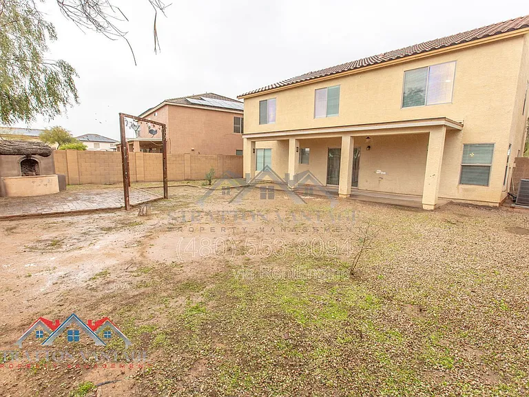 110 N Cholla St — Photo 63