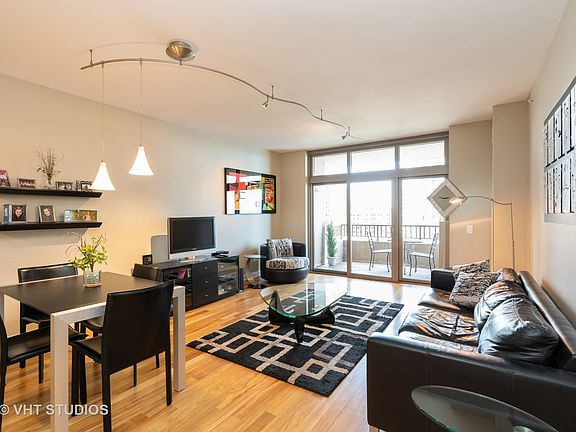 4th image of 530 N Lake Shore Dr APT 2002