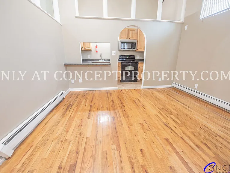 621 N East Capitol St — Photo 10