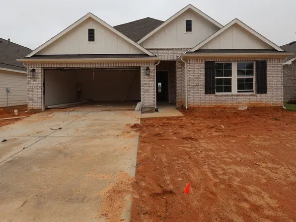 958 Garden Path Dr, Willis, TX 77378