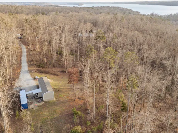 125 Elam Way, Savannah, TN 38372