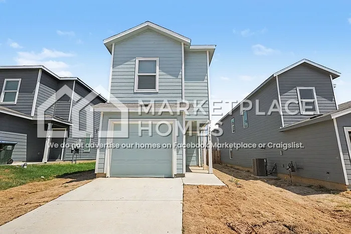 4 bed, 2.5 bath, 1535 sqft, $1,450 — Photo 1