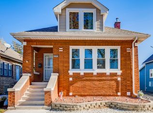 3831 East Ave, Berwyn, IL 60402