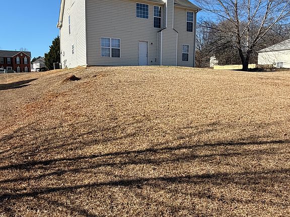 5th image of 9154 Claude Ct
