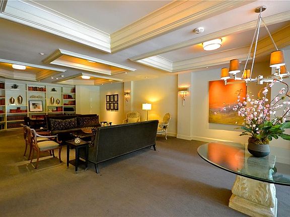 4th image of 3621 Turtle Creek Blvd APT 6K