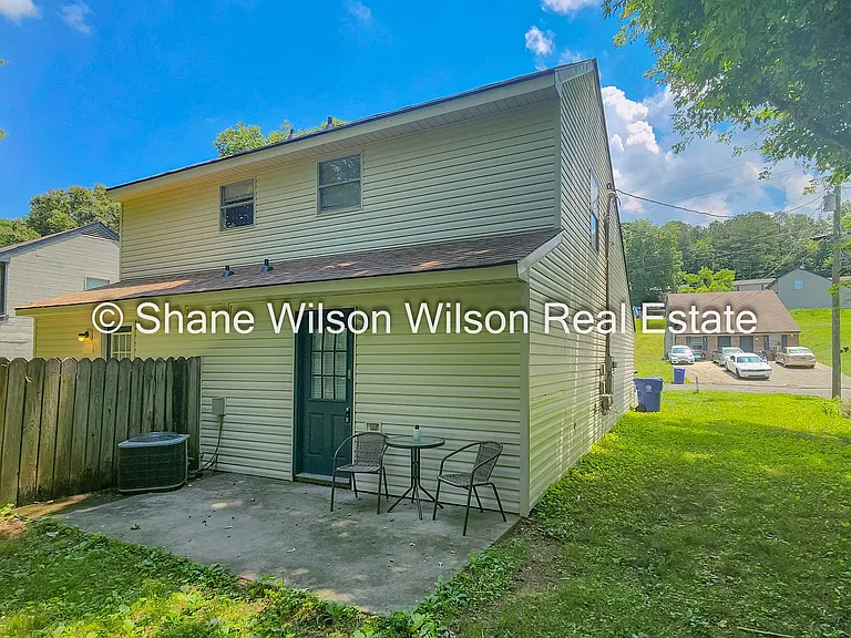 3356 Steeple Cir NE — Photo 15