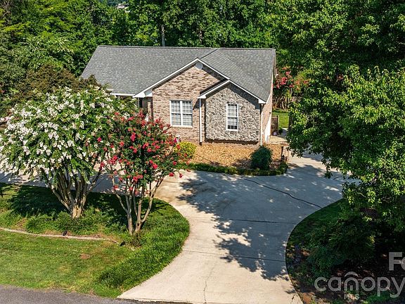 2nd image of 4288 Harbor Ln