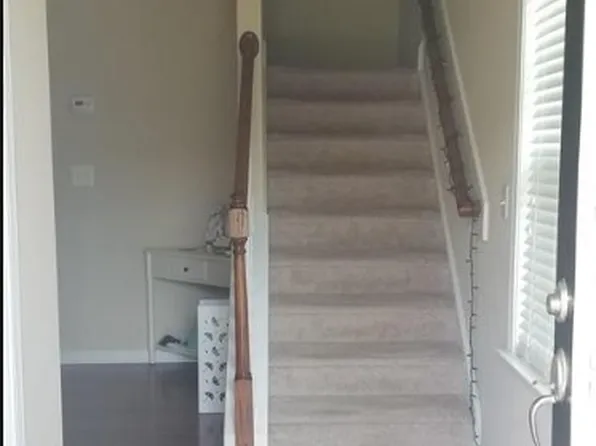 25 Piccadilly Ct, Durham, NC 27713