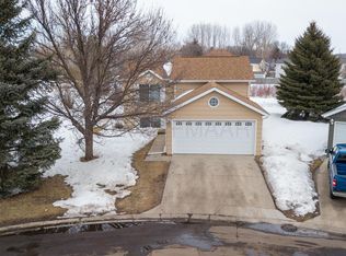 1905 55th Ave S, Fargo, ND 58104