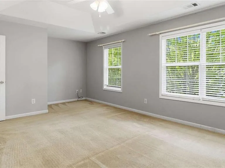 3522 Spring View Ct — Photo 11