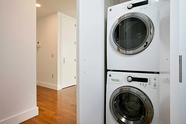 Rented by Keller Williams NYC | media 20