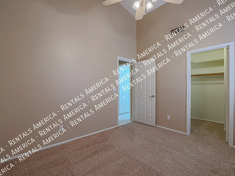 263 E Ashurst Dr — Photo 20