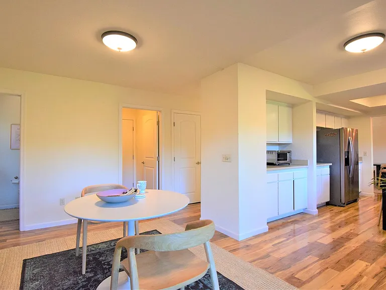114 Melody Ct — Photo 28