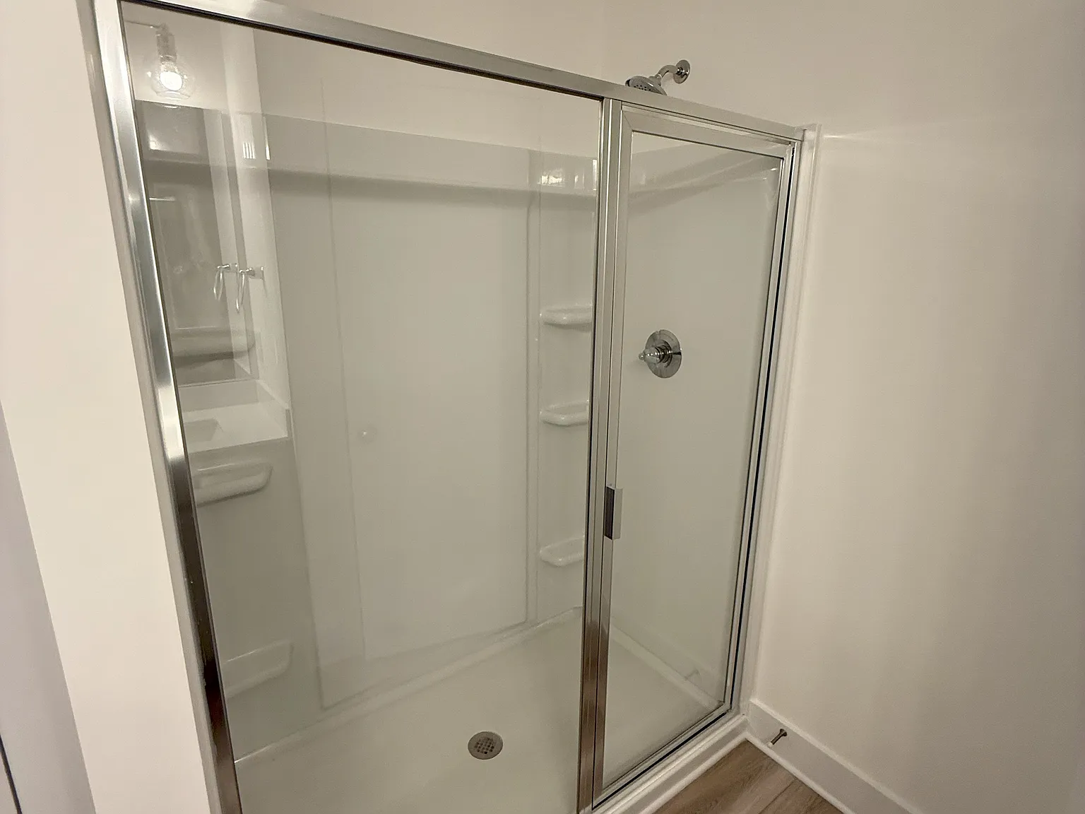 3 bed, 2.5 bath, 1587 sqft, $1,750 — Photo 4