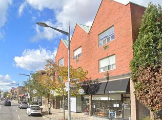 666 Saint Clair Ave W #202, Toronto, ON M6C 1B1