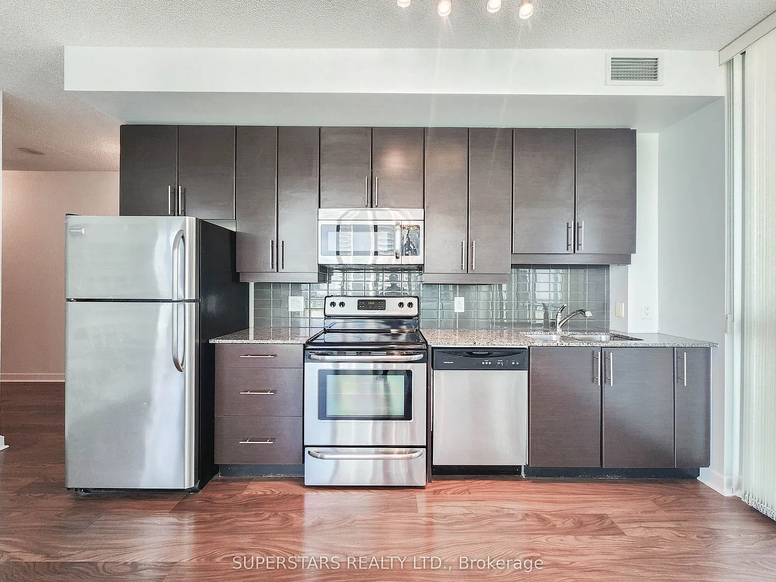 2 bed, $3,450 — Photo 2