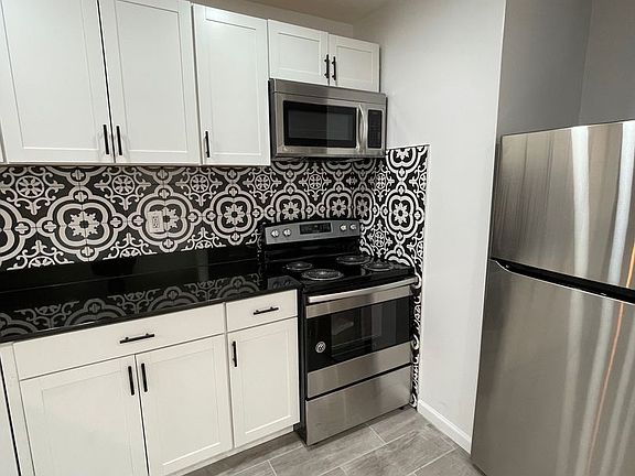 4th image of 47-49 Liberty St #C79076772