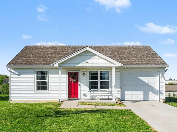 520 Summer Pointe Dr, Walton, KY 41094