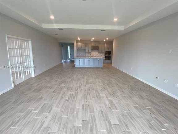 5th image of 2139 Timber Creek Ln