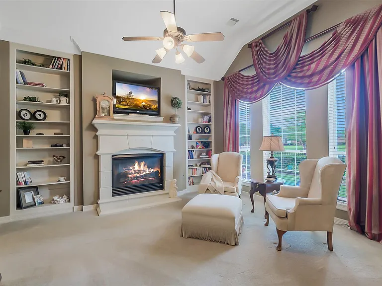 2603 Little Lake Ct — Photo 33