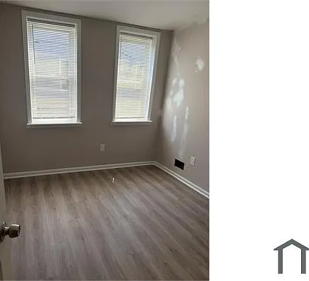 3 bed, 1400 sqft, $1,800 — Photo 3
