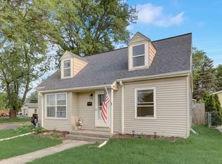 7005 W Lincoln Ave, West Allis, WI