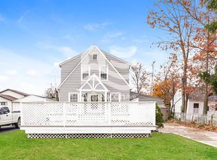 651 Voelker Ave, Euclid, OH 44123