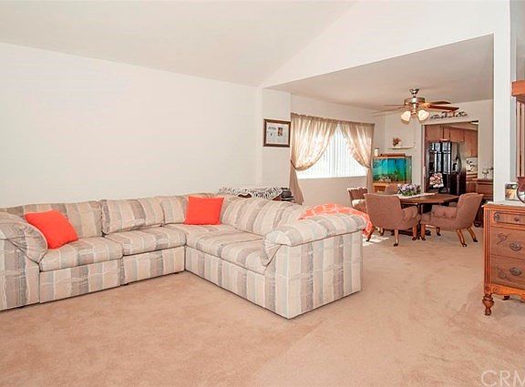 Living Room / Dining Room