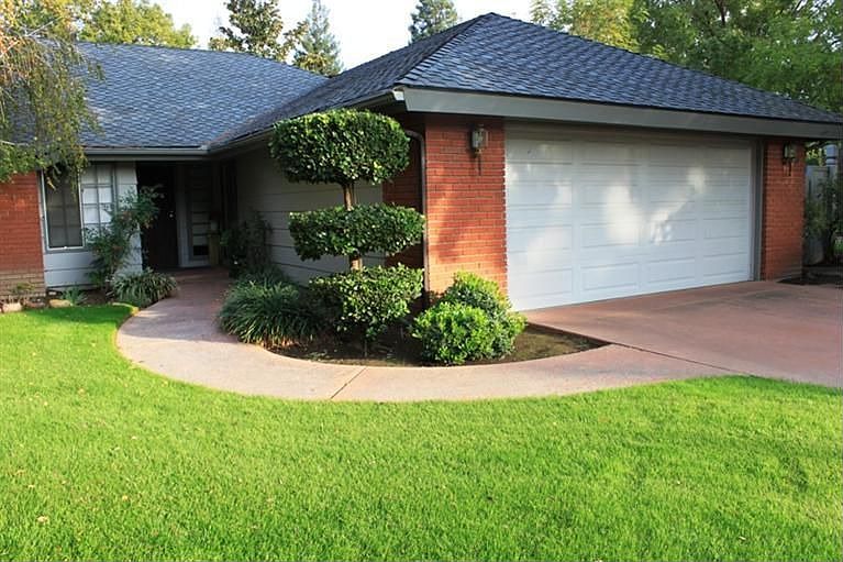 1st image of 6345 N Palm Ave