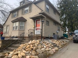 322 Pearl St, Wooster, OH 44691