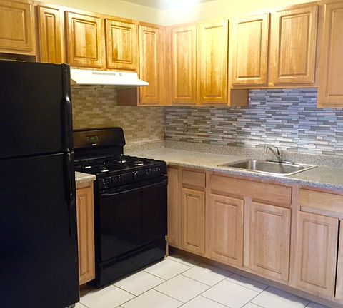 5th image of 375 Saratoga Ave #2