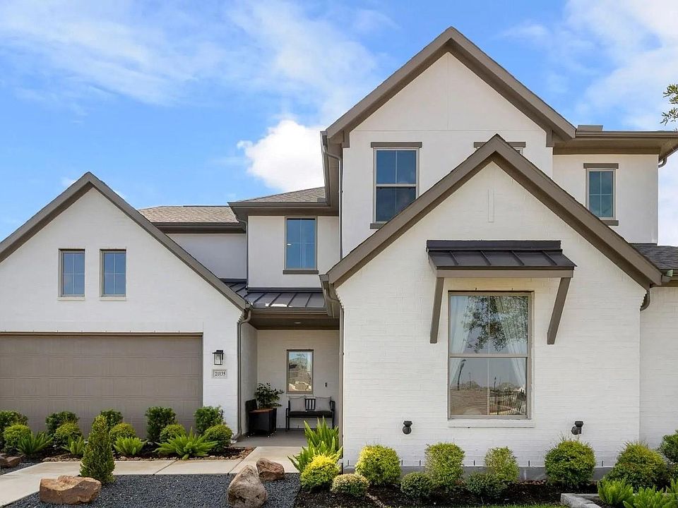 1st image of 21135 Bella Coral Dr