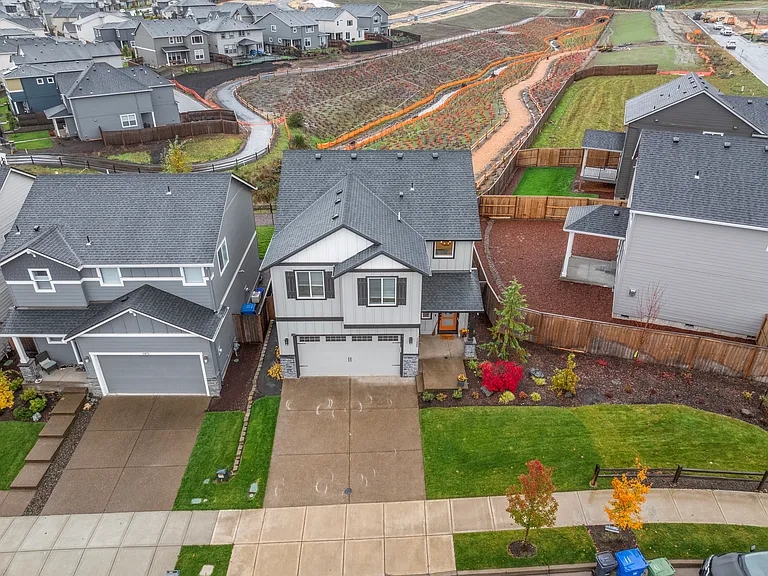 11866 SE Bridal Veil Falls Pl — Photo 16