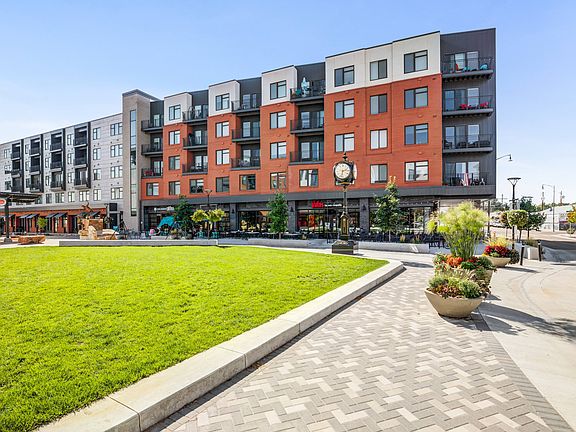 Apartment Community Exterior
