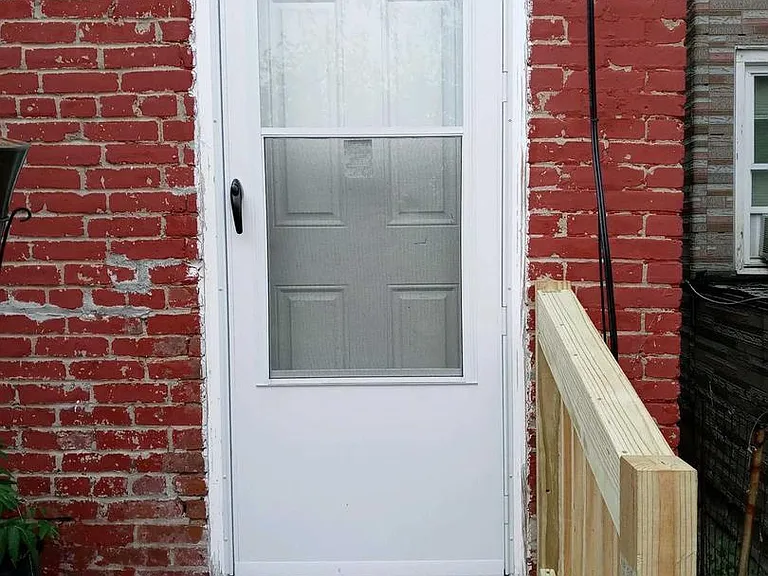 427 Elmer St — Photo 7