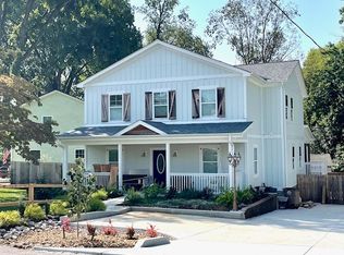 2711 Sharondale Ct, Nashville, TN 37215