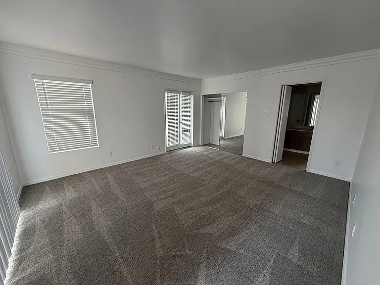3013 Horton Ave — Photo 12