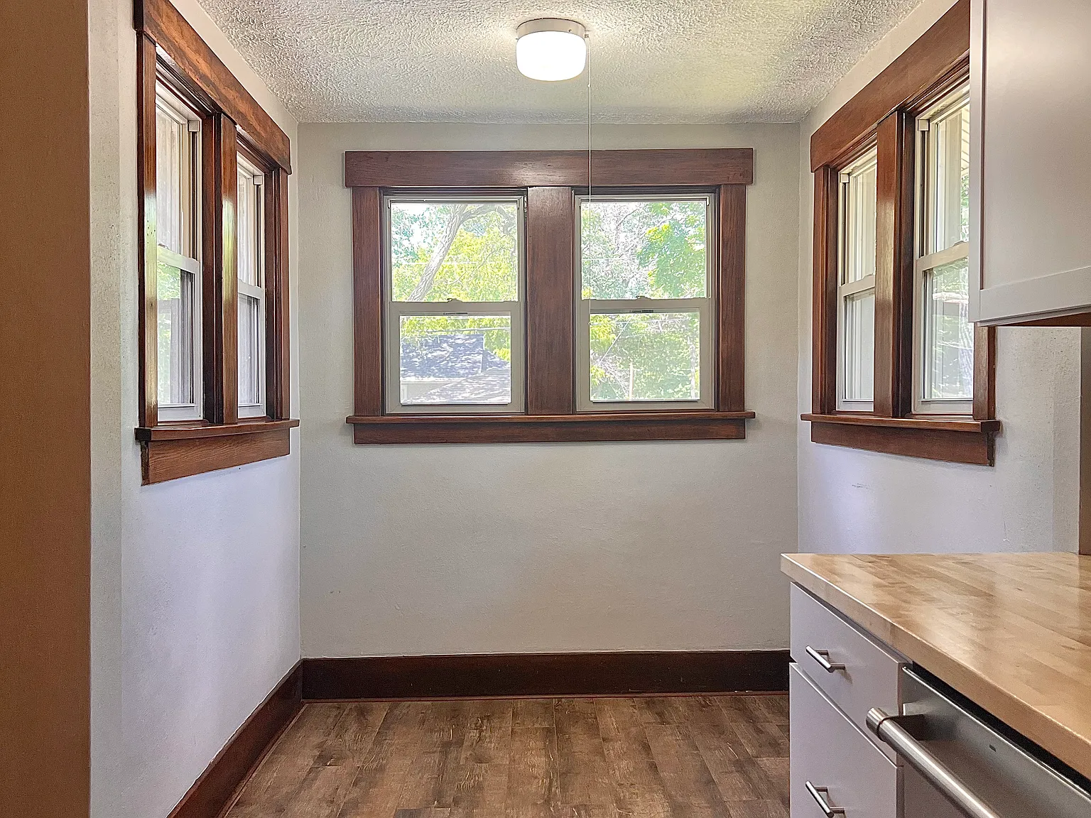 2601 S 11th St — Photo 4