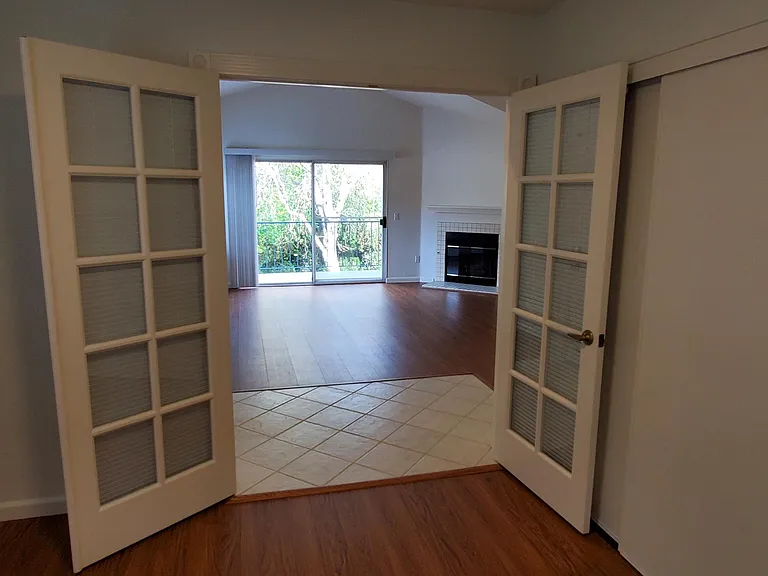 11353 Avenida De Los Lobos #G — Photo 13