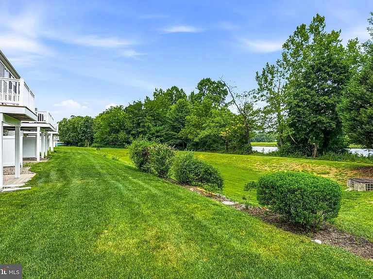 53 Overlook Dr — Photo 56