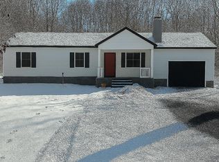 253 Oakenshield Dr, Tamiment, PA