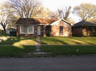 703 Glenmore Dr, Pasadena, TX 77503
