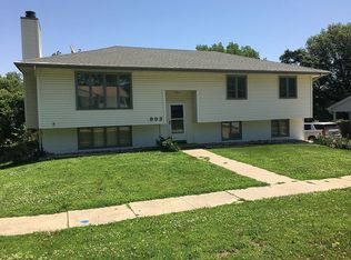 903 N Linn St, Glenwood, IA 51534