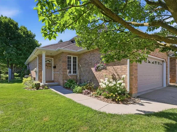 1550 Gordon St #18, Guelph, ON N1L 1C7
