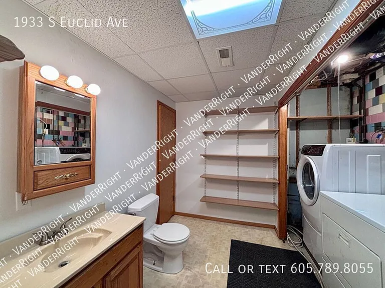 1933 S Euclid Ave — Photo 19