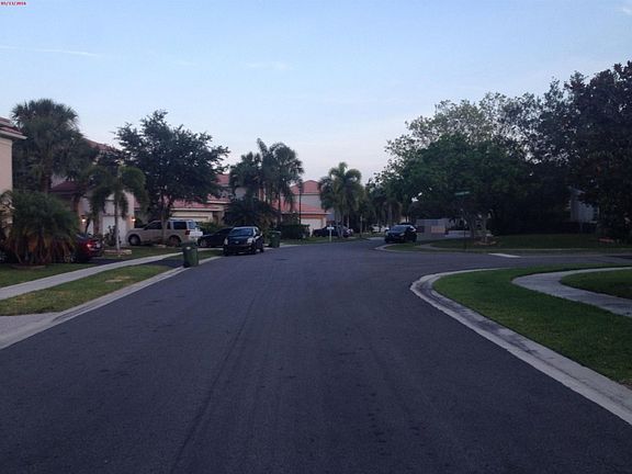 4th image of 59 Gables Blvd