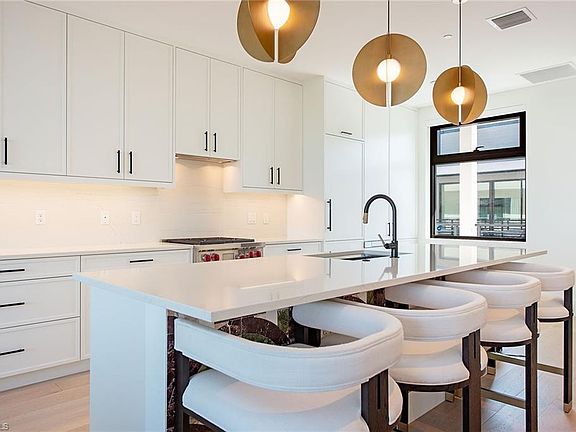 3rd image of 850 Central AVE #304