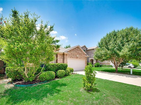 3rd image of 6313 Ferncreek Ln