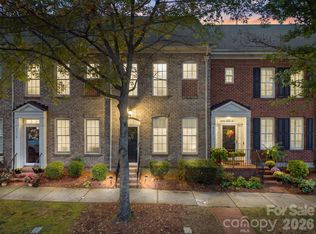 8512 Beaver Creek Dr, Charlotte, NC 28269